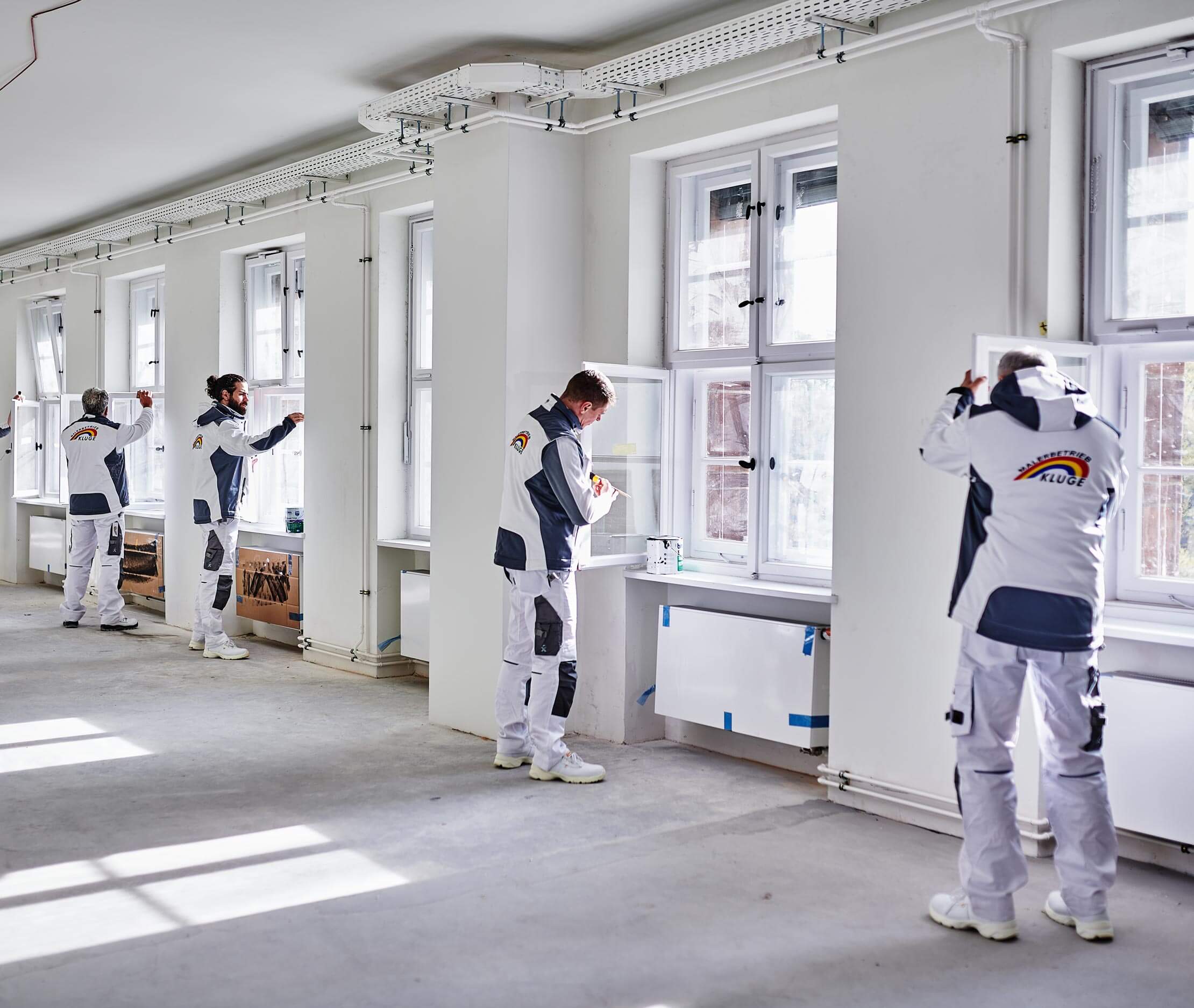 Malerbetrieb Kluge Fenstersanierung Gewerbekunden Referenz Büros in der Dernburgstraße - Flur