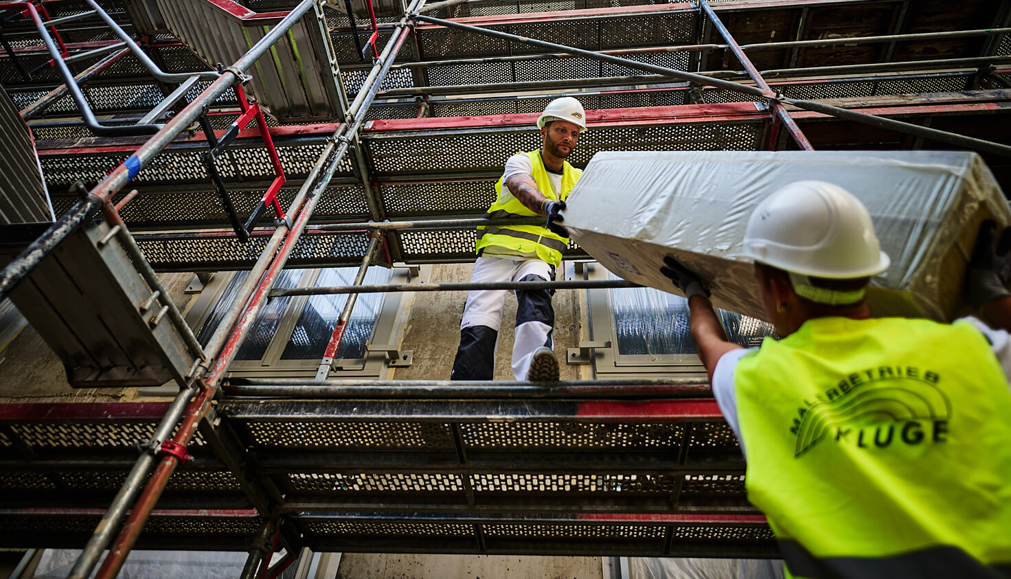 Malerbetrieb Kluge Referenzen Gewerbekunden - Hagelberger Straße - Fassadensanierung - Wärmedämmung